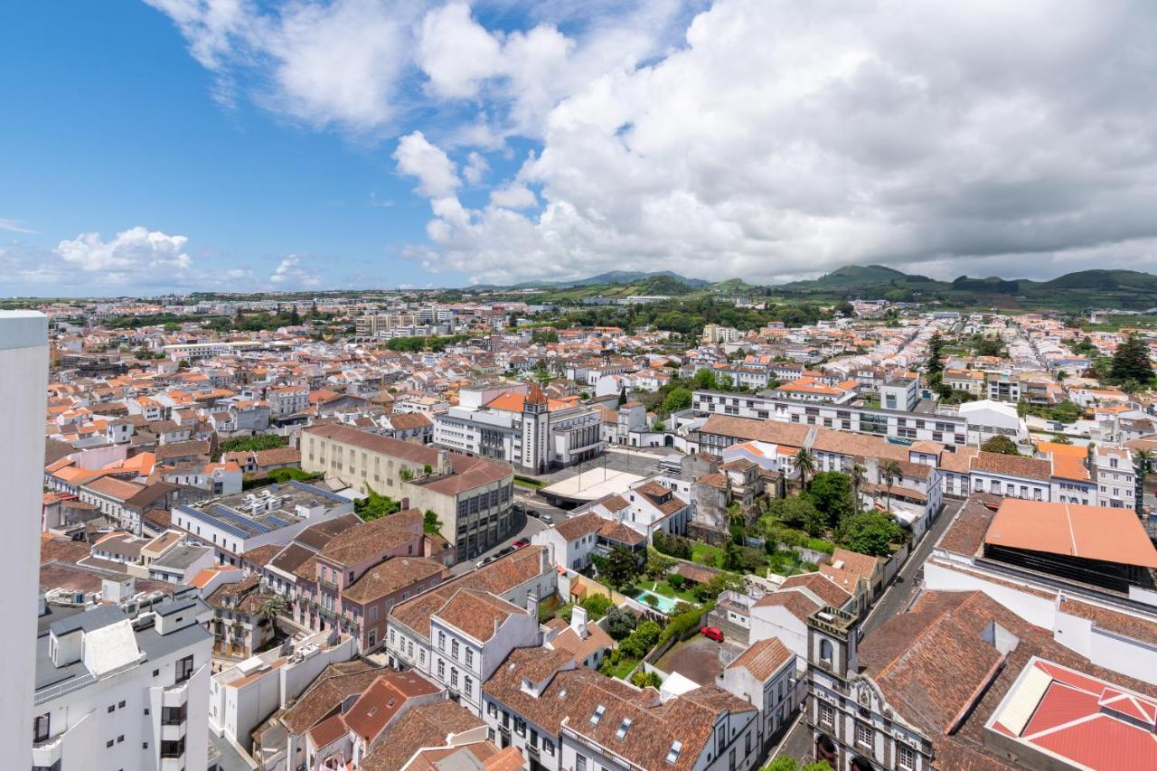Atlantic Penthouse - City, Montain & Ocean - Free Parking Ponta Delgada Eksteriør billede